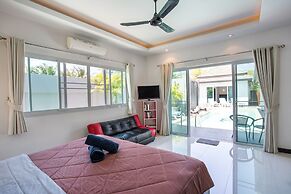 Modern Elegance 3BR Pool Villa Marine