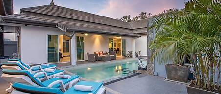Modern Elegance 3BR Pool Villa Marine