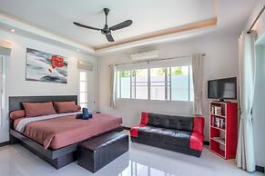 Modern Elegance 3BR Pool Villa Marine