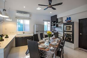 Modern Elegance 3BR Pool Villa Marine