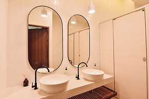 MAYUU AYUTTHAYA HOTEL