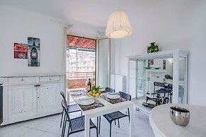 Sanremo Penthouse Market 700m From Sea