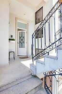Lifestyle Studio in Porto by BnBird