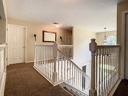 Fantastic 7 Bed 6 Bath In Prestigious Gated Comm. 7 Bedroom Villa by R