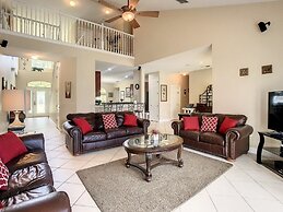 Fantastic 7 Bed 6 Bath In Prestigious Gated Comm. 7 Bedroom Villa by R