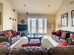 Fantastic 7 Bed 6 Bath In Prestigious Gated Comm. 7 Bedroom Villa by R