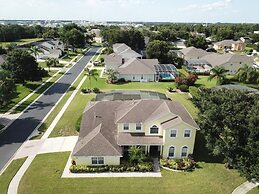 Fantastic 7 Bed 6 Bath In Prestigious Gated Comm. 7 Bedroom Villa by R