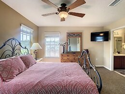 Fantastic 7 Bed 6 Bath In Prestigious Gated Comm. 7 Bedroom Villa by R