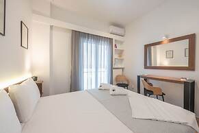 Philippos Acropolis Home by Cloudkeys