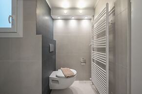 Philippos Acropolis Home by Cloudkeys