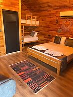 Tas Konak Butik Otel Bungalov