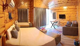 Tas Konak Butik Otel Bungalov