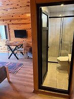Tas Konak Butik Otel Bungalov