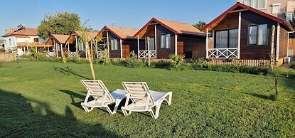 Tas Konak Butik Otel Bungalov