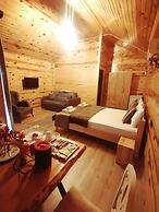 Tas Konak Butik Otel Bungalov