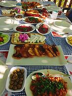 Tas Konak Butik Otel Bungalov