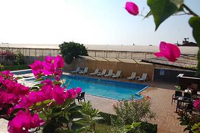 Tas Konak Butik Otel Bungalov