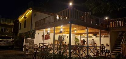 Tas Konak Butik Otel Bungalov