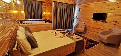 Tas Konak Butik Otel Bungalov