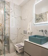 Cap Bleu Seafront Holiday Home