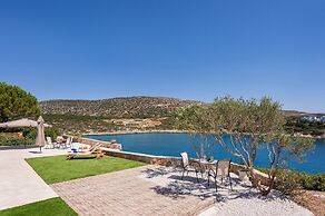 Cap Bleu Seafront Holiday Home