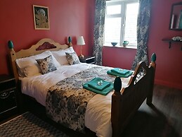 Mourne Mountain Art Apartments