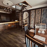 Mourne Mountain Art Apartments