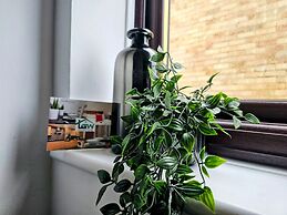 Park View Garden Apartment