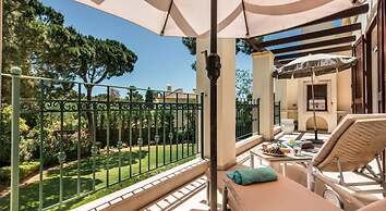 Beautiful 2-bed Apartment, Golf,pool,beach