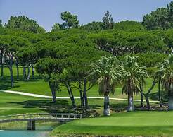 Beautiful 2-bed Apartment, Golf,pool,beach