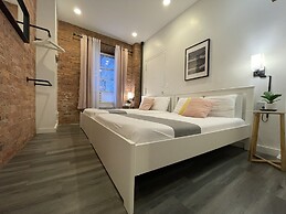 Hotel and the City-Midtown