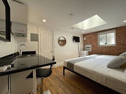 Hotel and the City-Midtown