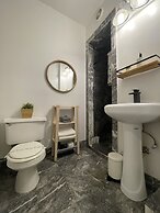 Hotel and the City-Midtown