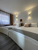 Hotel and the City-Midtown