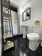 Hotel and the City-Midtown