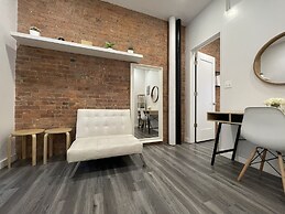 Hotel and the City-Midtown