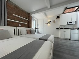 Hotel and the City-Midtown