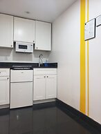 Hotel and the City-Midtown