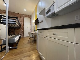 Hotel and the City-Midtown