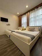 Hotel and the City-Midtown