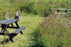 2-bed Apartment Near Buxton Outstanding Location