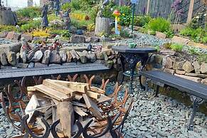 2-bed Apartment Near Buxton Outstanding Location