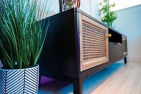 Luxury Stevenage Town Centre Apartment