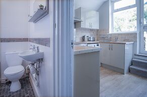 Langland Road - 2 Bedroom Town House