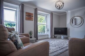 Langland Road - 2 Bedroom Town House