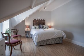 Langland Road - 2 Bedroom Town House