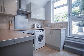 Langland Road - 2 Bedroom Town House