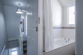 Langland Road - 2 Bedroom Town House