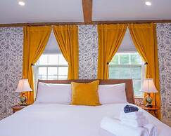 Sally Webster Inn