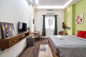 HoLo Central Saigon - Serviced HomeStay